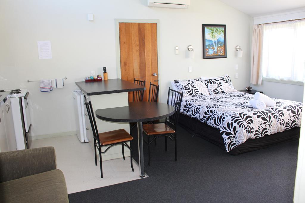 Fern Motel Napier Extérieur photo